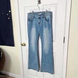✧･ﾟf21 low rise studded jeans